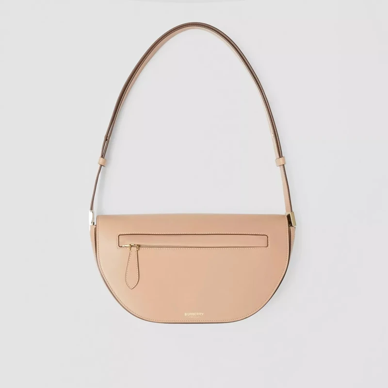 Burberry 中型皮革Olympia包，NT79,000