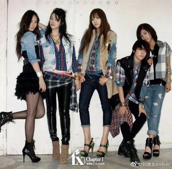 劉逸雲Amber 劉逸雲Amber