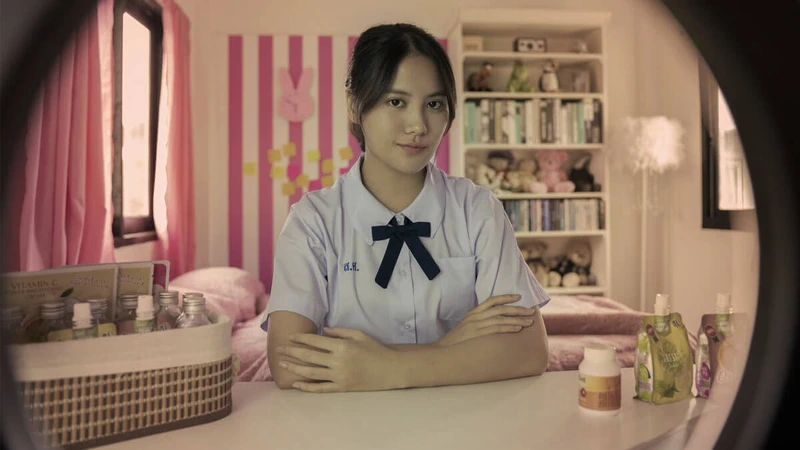 Netflix《轉學來的女生2》評價兩極 Netflix《轉學來的女生2》評價兩極