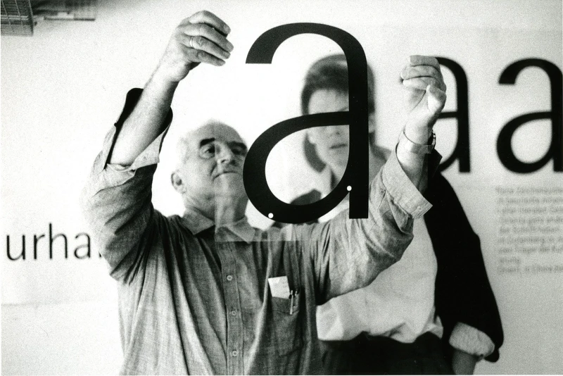 Otl Aicher 是德國20世紀最有影響力的設計師之一。 Otl Aicher 是德國20世紀最有影響力的設計師之一。