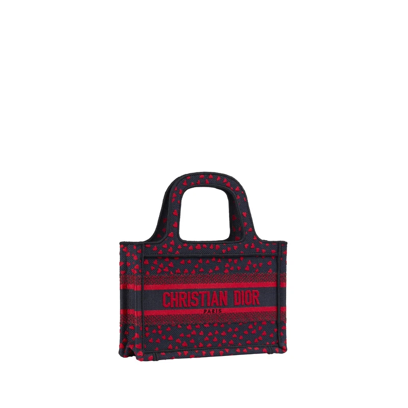 Book mini 紅色愛心刺繡帆布迷你托特包，NT83,000