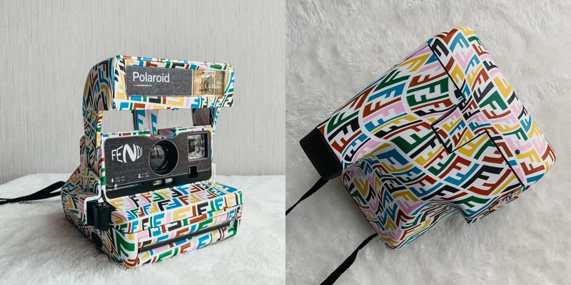 本台相機為Polaroid OneStep Close-Up 600的機型：110mm鏡頭、f/10光圈，4'到無限遠的定焦鏡頭，加上滑動式特寫鏡頭（用於2'-4'的照片），內置閃光燈（附手動模式），可使用Polaroid 600相紙。售價NT$31,500