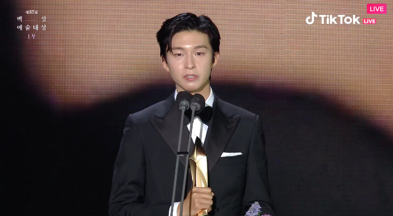 男子新人獎: 《翻供》洪慶 男子新人獎: 《翻供》洪慶