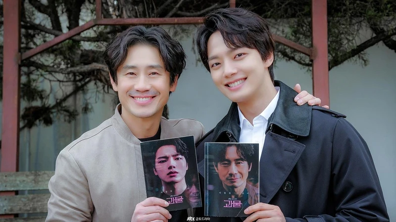 電視劇作品賞: JTBC《怪物》 電視劇作品賞: JTBC《怪物》