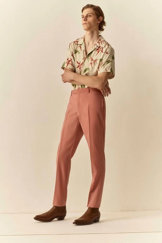 可以在夏日多嘗試粉色系的搭配,呈現清新活力。 可以在夏日多嘗試粉色系的搭配,呈現清新活力。