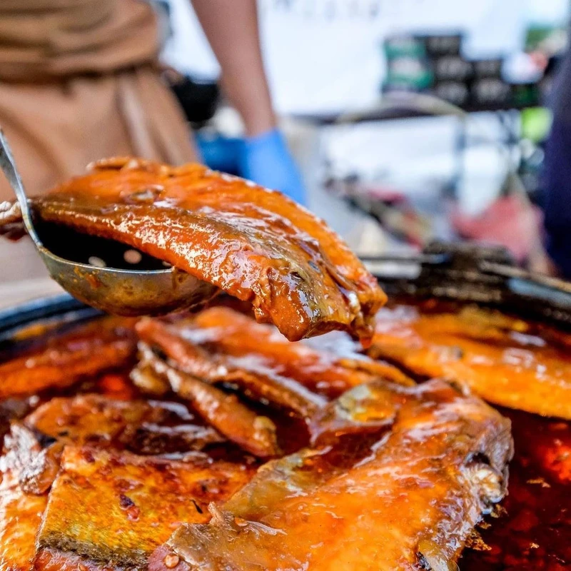 招牌滷虱目魚。 招牌滷虱目魚。