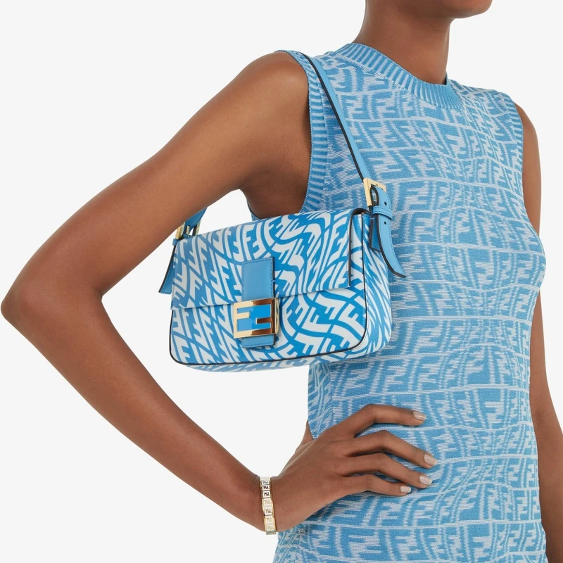 FENDI FF LOGO手環,NT15,800 FENDI FF LOGO手環,NT15,800