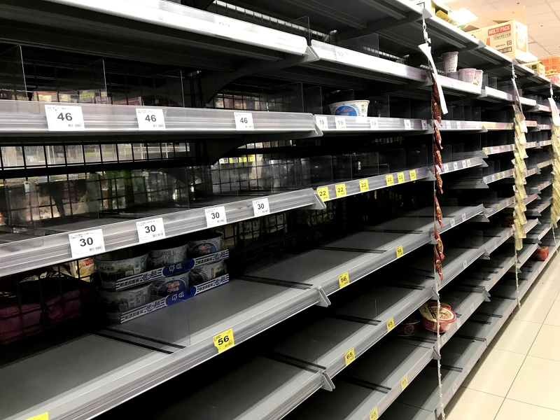 ▲▼引發民眾搶購的原因很可能是為了保護家人安全的感性決定。 ▲▼引發民眾搶購的原因很可能是為了保護家人安全的感性決定。