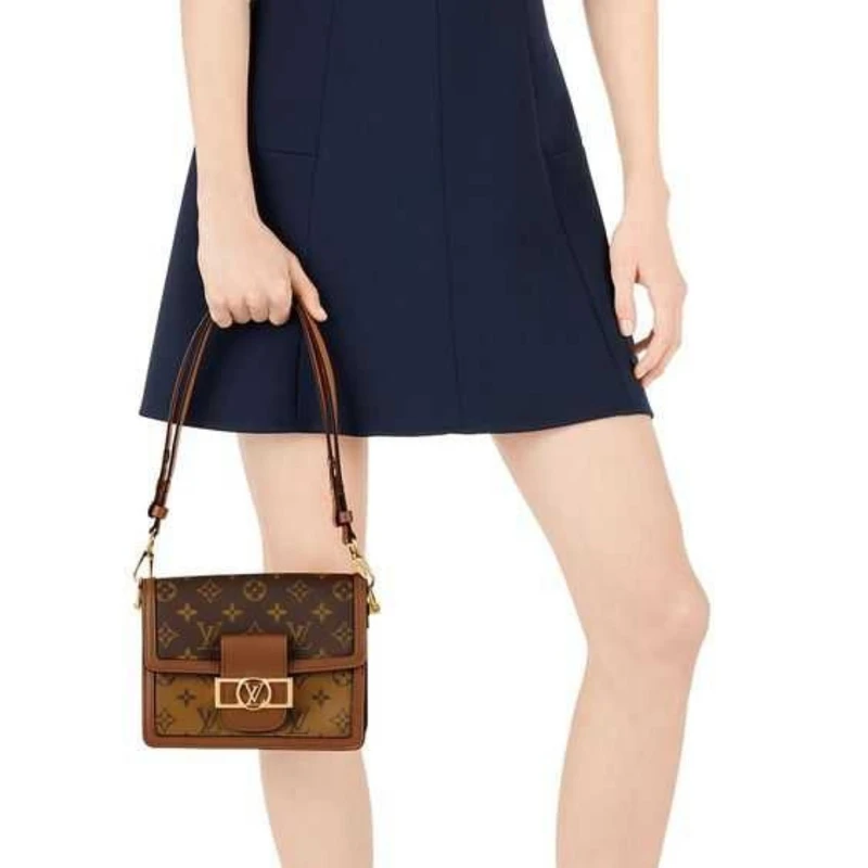 Mini Dauphine老花肩背袋,NT101,000 Mini Dauphine老花肩背袋,NT101,000