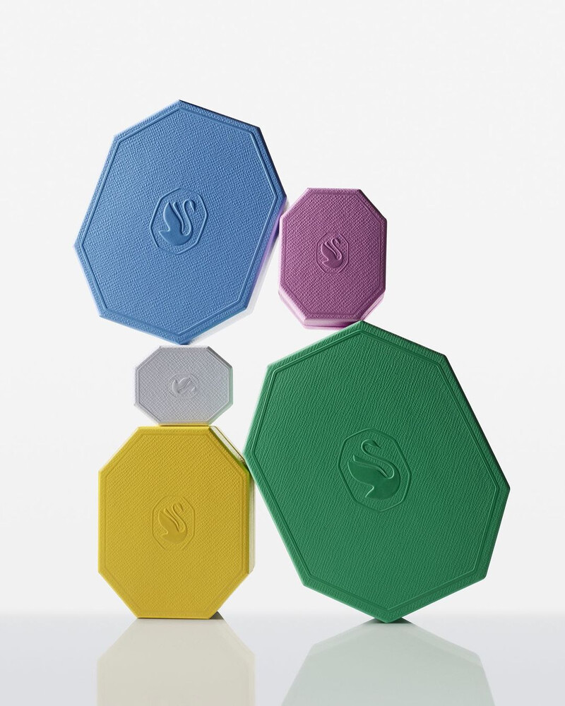Swarovski全新八角形包裝盒 Swarovski全新八角形包裝盒