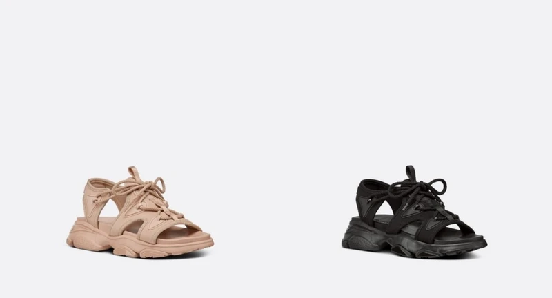 Dior D-Connect涼鞋，售價NT$31,000