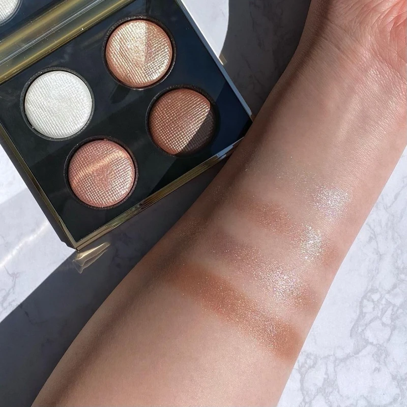 Bobbi Brown 2021限量神仙光影系列鑽石4色眼影盤刷色(IG@bbpro_jp_saki) Bobbi Brown 2021限量神仙光影系列鑽石4色眼影盤刷色(IG@bbpro_jp_saki)
