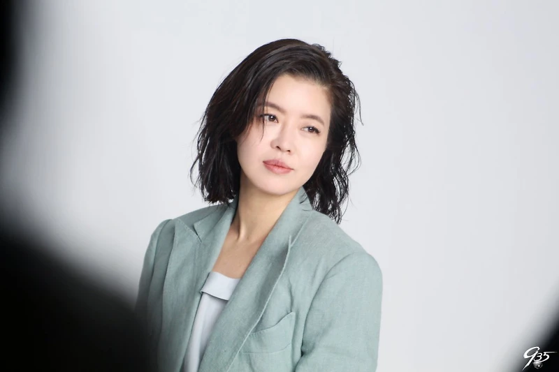  金麗珍不演壞人拍時尚照，好感度提升！