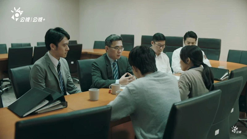 ▲▼消防高層將過失推給羚羊，觀眾都相當憤怒。（圖 / 翻攝自公視PTS臺灣 YouTube頻道）