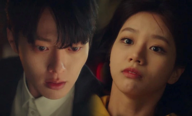 我的室友是九尾狐 我的室友是九尾狐