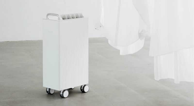 Cado Root7100 除濕機。 Cado Root7100 除濕機。