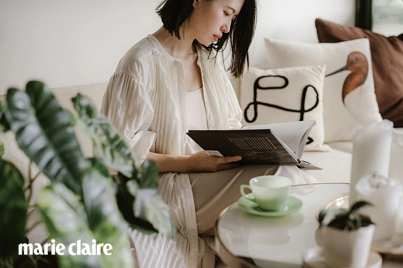 12:00am 備課、規劃設計圖：Plant more Plants 有室內植栽規劃的服務，陽台空間為多數，其餘是商業空間的植物規劃，如果遇到不需要外出時，通常都是趁著空檔畫設計圖或是準備授課教材內容。