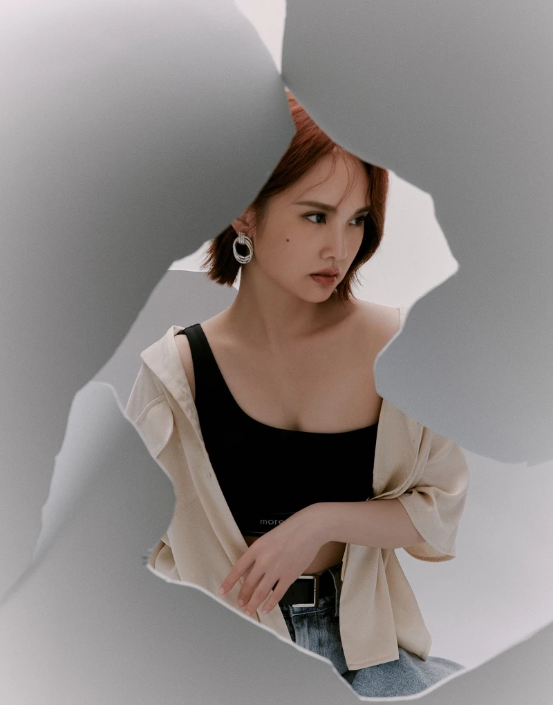 MORE REAL單肩運動款BRA TOP，NT390