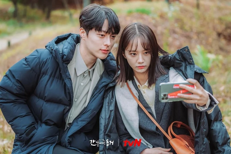 韓劇《我的室友是九尾狐》張基龍、惠利 韓劇《我的室友是九尾狐》張基龍、惠利