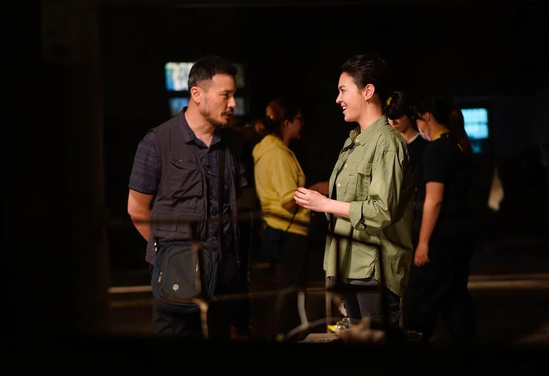 ▲李銘忠在劇中處境孤單。（圖／CATCHPLAY+提供）