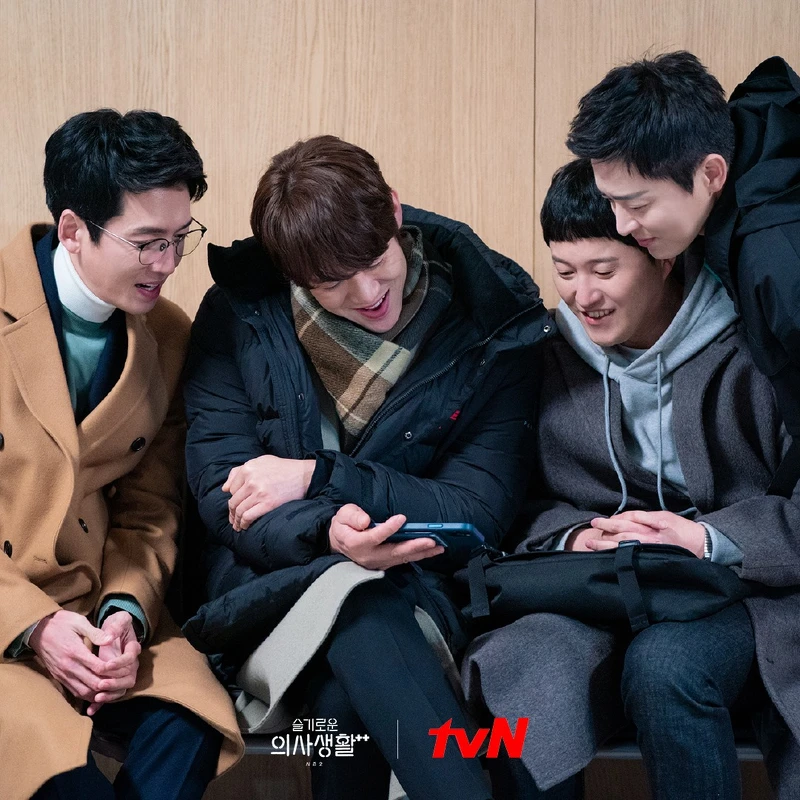 《機智醫生生活2》五人幫傳遞療癒價值 《機智醫生生活2》五人幫傳遞療癒價值