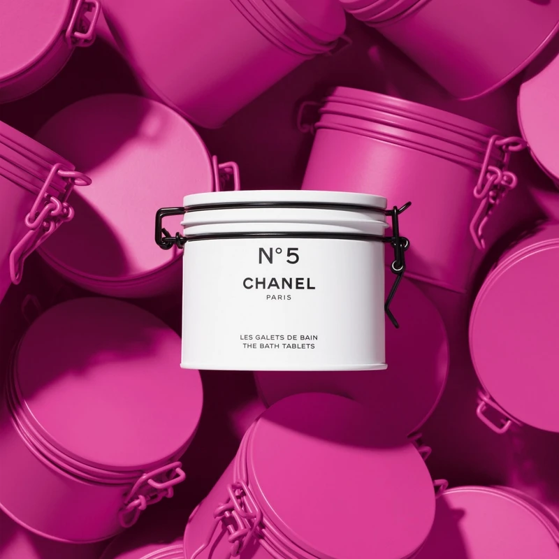 香奈兒5號工場收納盒香氛沐浴球10x17g，NT2,460
