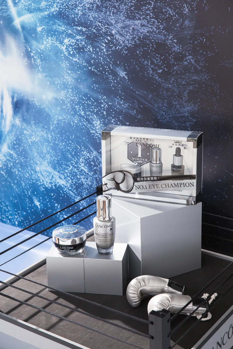 內含:超未來肌因賦活露7ml、超進化肌因大眼精粹5ml、超未來肌因亮眼精粹霜5ml(價值NT2,242) 內含:超未來肌因賦活露7ml、超進化肌因大眼精粹5ml、超未來肌因亮眼精粹霜5ml(價值NT2,242)