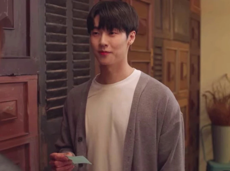 《無法抗拒的他》網熱議「咖啡胸肌男」N.Flying 主唱 李承協