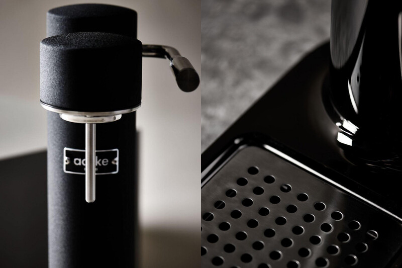 Carbonator 3提升了噴嘴設備，每座 aarke 都有的瀝水面版，是相當貼心的設計。