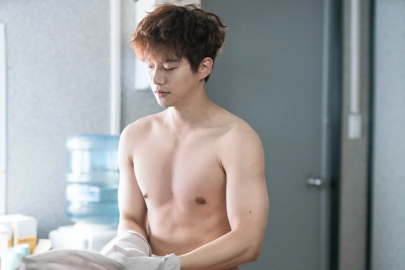 2PM 野獸派男團 俊昊 身材依舊結實 2PM 野獸派男團 俊昊 身材依舊結實