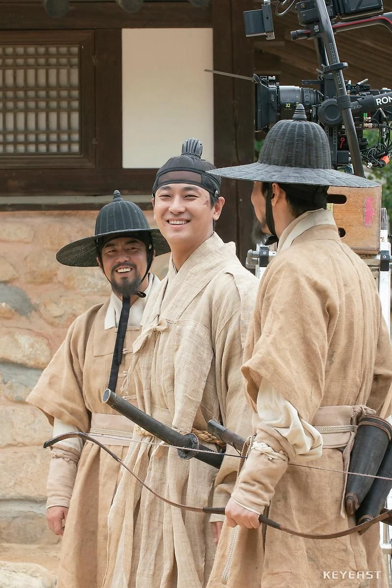 Netflix 將製作朱智勛《屍戰朝鮮：世子傳》