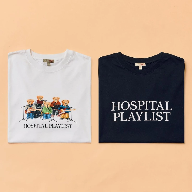 《機智醫生生活2》X SPAO聯名系列T-Shirt,約NT490 《機智醫生生活2》X SPAO聯名系列T-Shirt,約NT490