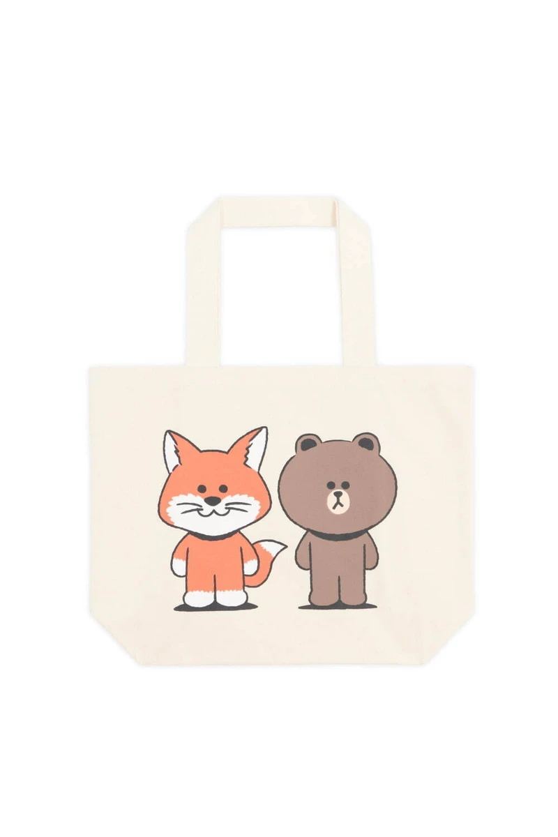 Maison Kitsuné X Line Friends聯名帆布拖特包，售價NT$1,800～2,200