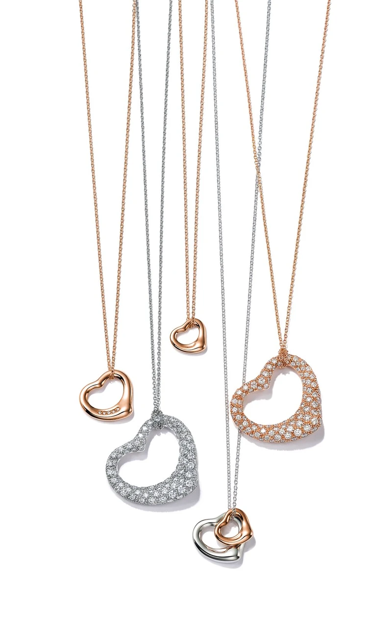 Tiffany Elsa Peretti Open Heart系列項鍊，售價NT$18,500起