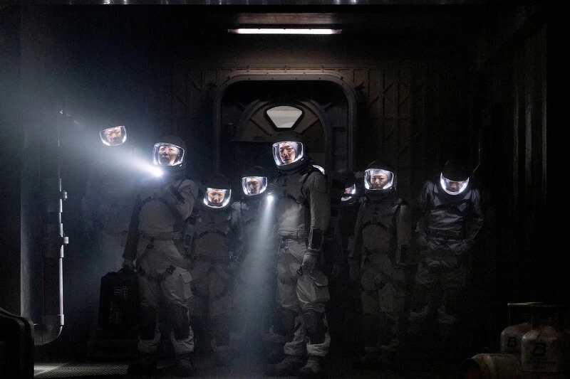 孔劉、裴斗娜、李准《寧靜海》 孔劉、裴斗娜、李准《寧靜海》