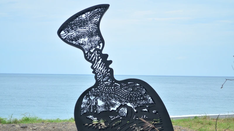 「太平洋的呼喚、相約南迴」,位於大鳥遊憩區 「太平洋的呼喚、相約南迴」,位於大鳥遊憩區