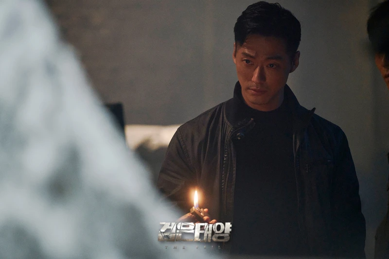 南宮珉 為新戲《黑色太陽》操成巨巨令人敬佩 南宮珉 為新戲《黑色太陽》操成巨巨令人敬佩