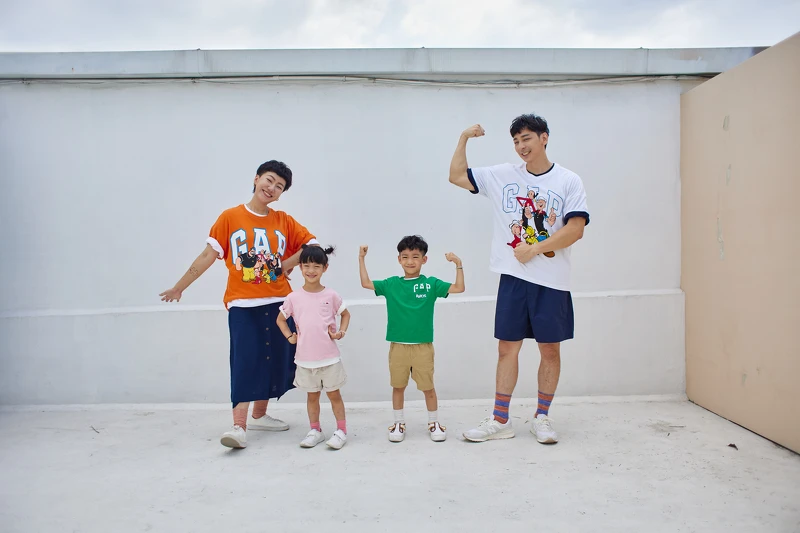 Gap X Popeye聯名T(成人),售價NT$1,299/(孩童),售價NT$799 Gap X Popeye聯名T(成人),售價NT$1,299/(孩童),售價NT$799