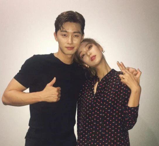 《無法抗拒的他》高級臉「尹率」24歲 李皓京 《無法抗拒的他》高級臉「尹率」24歲 李皓京