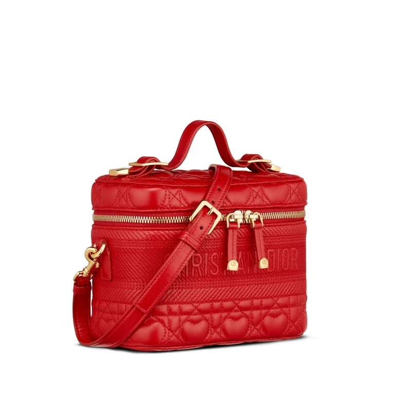 小羊皮化妝箱包,NT94,000 小羊皮化妝箱包,NT94,000