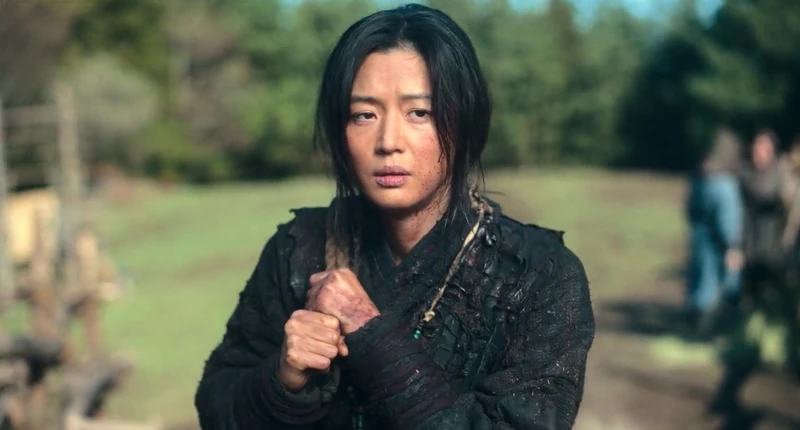 全智賢「雅信」一角，包含著國仇家恨