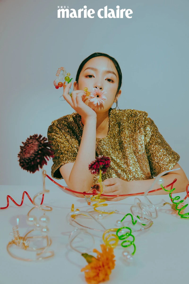 金色洋裝,Louis Vuitton 金色洋裝,Louis Vuitton