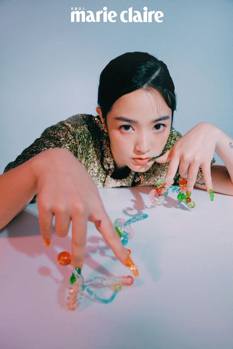 金色洋裝,Louis Vuitton 金色洋裝,Louis Vuitton