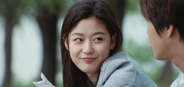 《我的野蠻女友》上映20週年!19歲 全智賢 無敵「野蠻風」美貌 《我的野蠻女友》上映20週年!19歲 全智賢 無敵「野蠻風」美貌