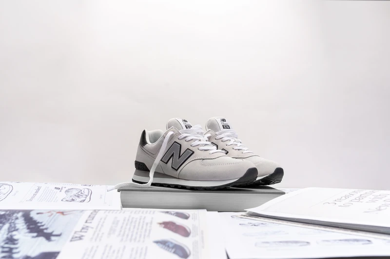 New Balance NB574（ML574BH2），NT2,880