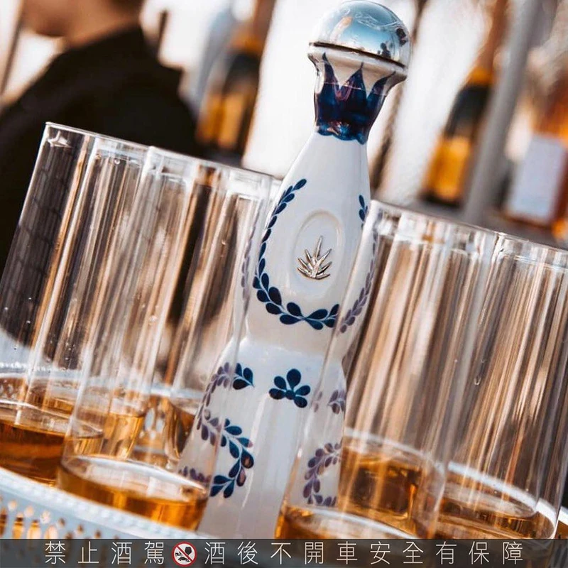 Clase Azul 家族中的經典代表Clase Azul Reposado