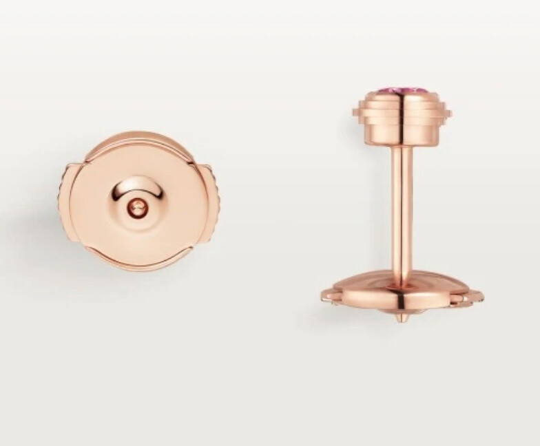 Cartier 卡地亞 Saphirs Légers de Cartier耳環，18K玫瑰金，每只鑲嵌一顆粉紅色藍寶石。圖案直徑5.03毫米，厚度2.8毫米，售價NT$43,000（同系列另有手鍊與項鍊）