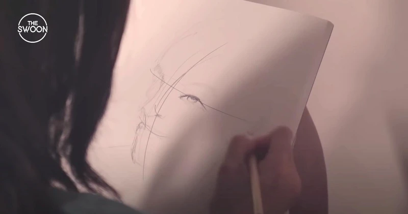 劉娜比 房間牆上畫作有許多是 韓韶禧 親手創作 劉娜比 房間牆上畫作有許多是 韓韶禧 親手創作