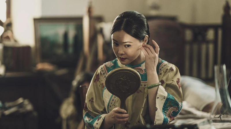 《斯卡羅》蕭淑慎感念導演曹瑞原提攜,客串演出必麒麟女友「黃寡婦」,也是洋藥局老闆娘 《斯卡羅》蕭淑慎感念導演曹瑞原提攜,客串演出必麒麟女友「黃寡婦」,也是洋藥局老闆娘