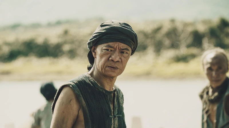 《斯卡羅》首集驚見已故三金影帝吳朋奉的精湛演出,粉絲觀眾深感懷念 《斯卡羅》首集驚見已故三金影帝吳朋奉的精湛演出,粉絲觀眾深感懷念